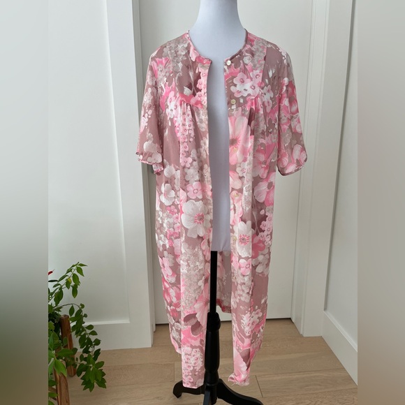 VINTAGE Perri-Ann Peignoir Nylon Short Button Front Floral Robe 70's Loungewear - Picture 11 of 17